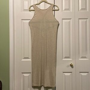 Linen midi, body skimming dress